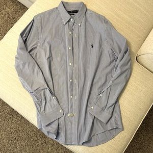 Ralph Lauren Men’s button up. Size L - Slim Fit.